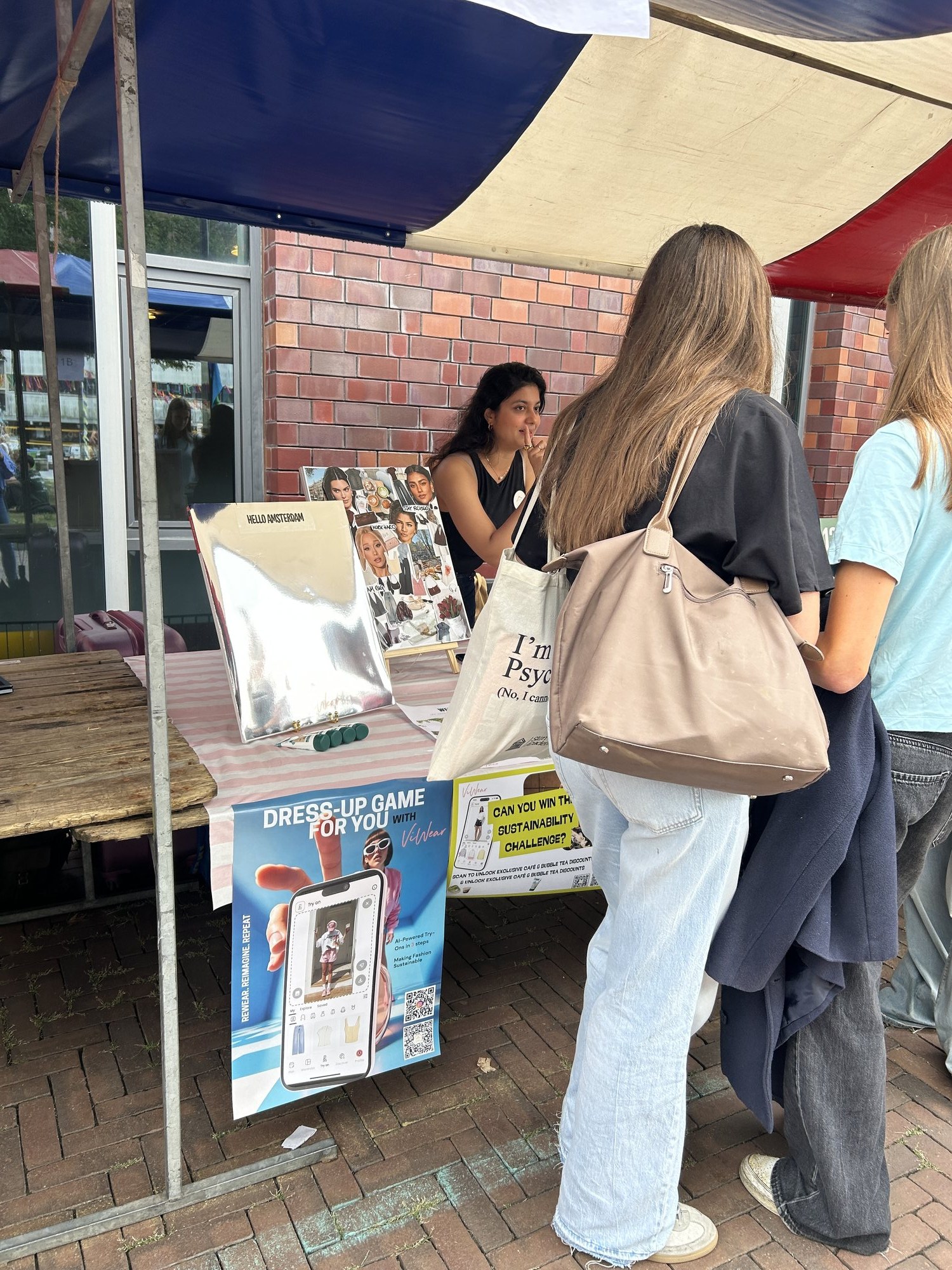 Students taking part in ViWear's sustainability challenge at Welcome Week